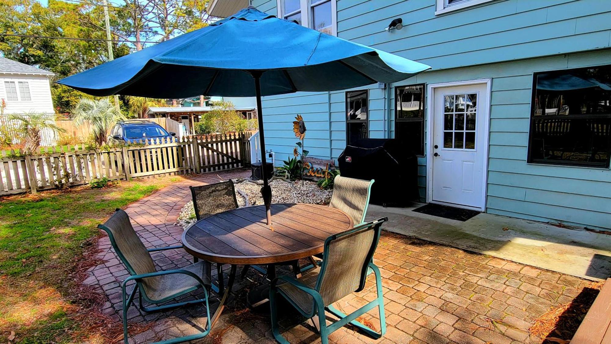 1201 Lovell Avenue By Tybee Beach Vacation Rentals ไทบีไอส์แลนด์ ภายนอก รูปภาพ
