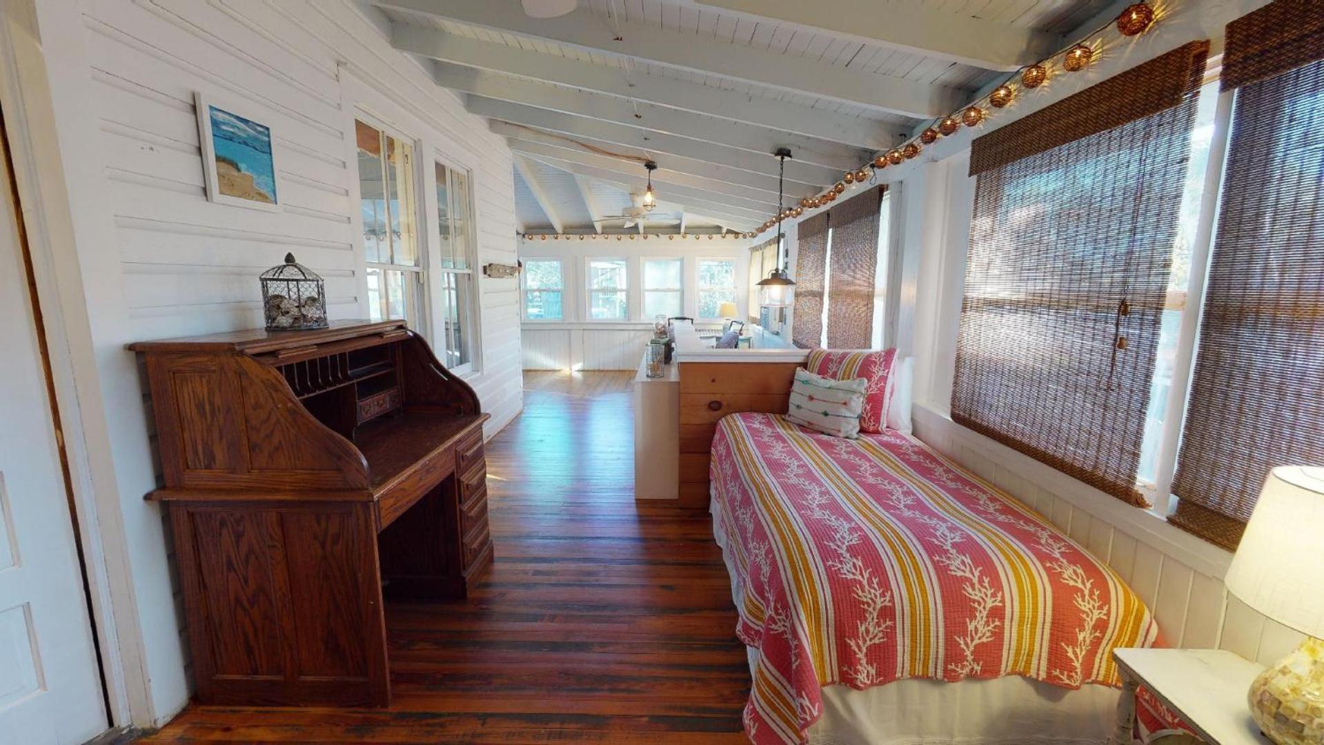 1201 Lovell Avenue By Tybee Beach Vacation Rentals ไทบีไอส์แลนด์ ภายนอก รูปภาพ